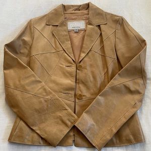 Women’s S leather blazer.